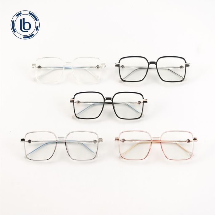 Hình ảnh kính mắt LBEyewear 2