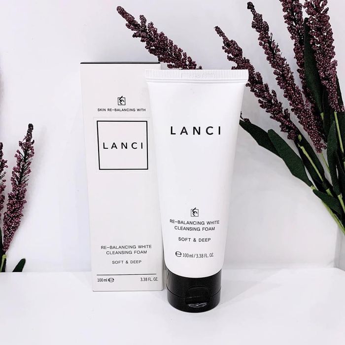 Sữa Rửa Mặt Re-balancing White Cleansing Foam Lanci - Hình 1