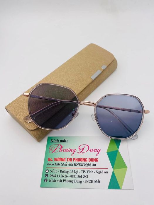 Kính Mắt Phương Dung hình 1