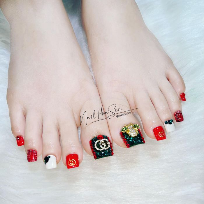 Hình ảnh Nail Hoa Sen 2