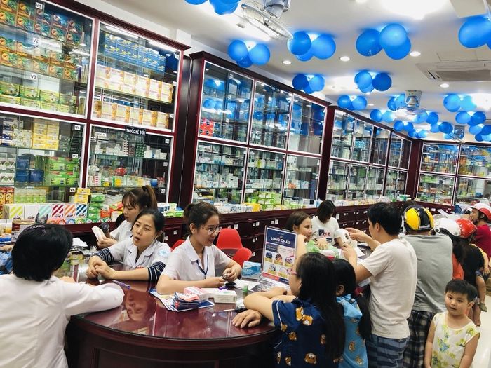 Nhà thuốc Long Châu hình ảnh 2