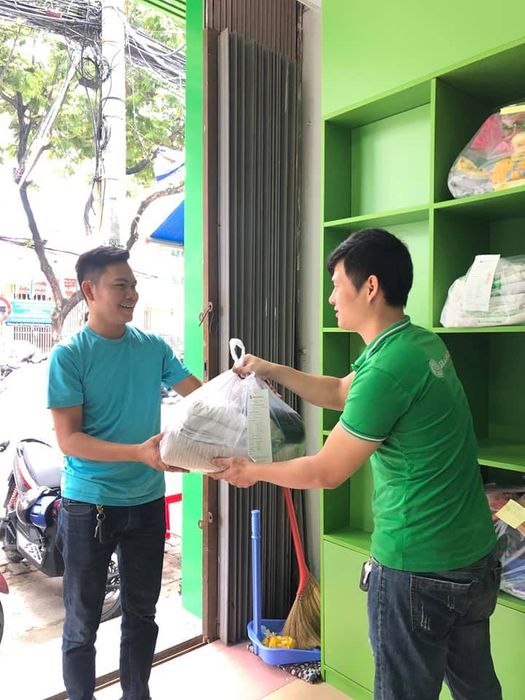 Giặt Ủi Sạch hình ảnh 2