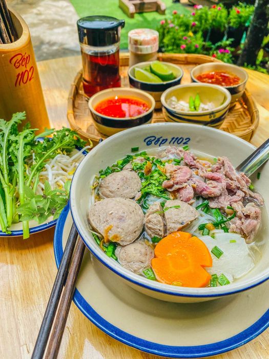 Bếp 1102 hình ảnh 1