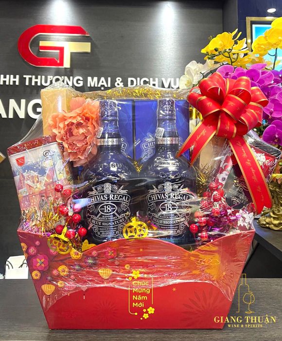 Hình ảnh thứ 2 của Rượu Ngoại Giang Thuận