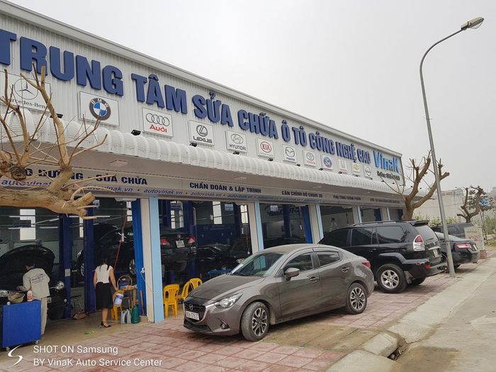 Hình ảnh Trung Tâm Sửa Chữa Ô Tô VinaK Công Nghệ Cao Hà Nam 1