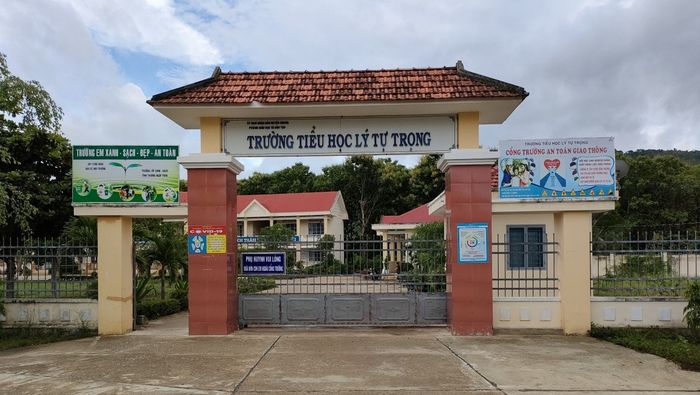 Hình ảnh Trường Tiểu học Lý Tự Trọng 1