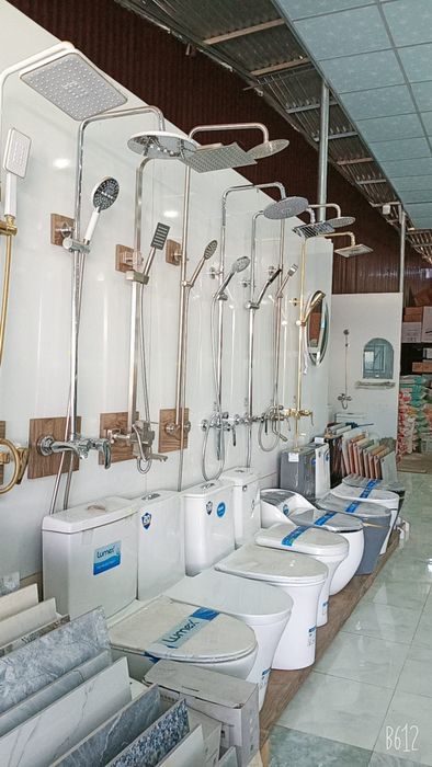 Hình ảnh Showroom VLXD - TTNT Phượng Hoàng 3