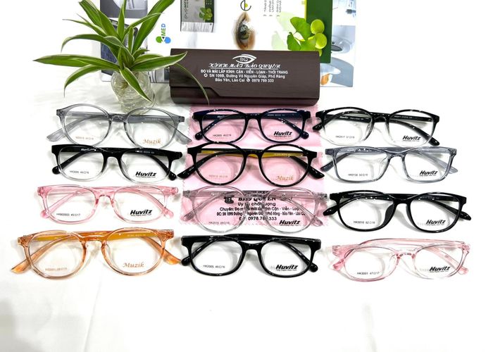 Hình ảnh Kính Mắt Bảo Quyên 1