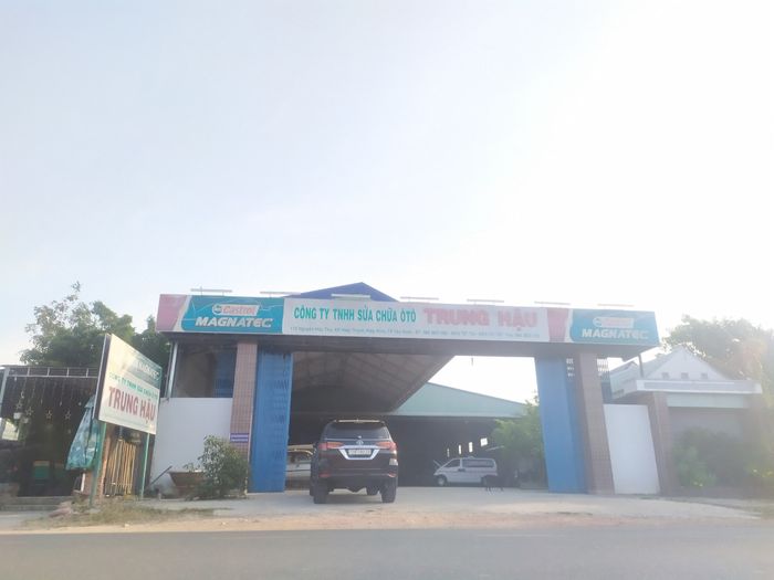 Hình ảnh 1 của Garage Trung Hậu