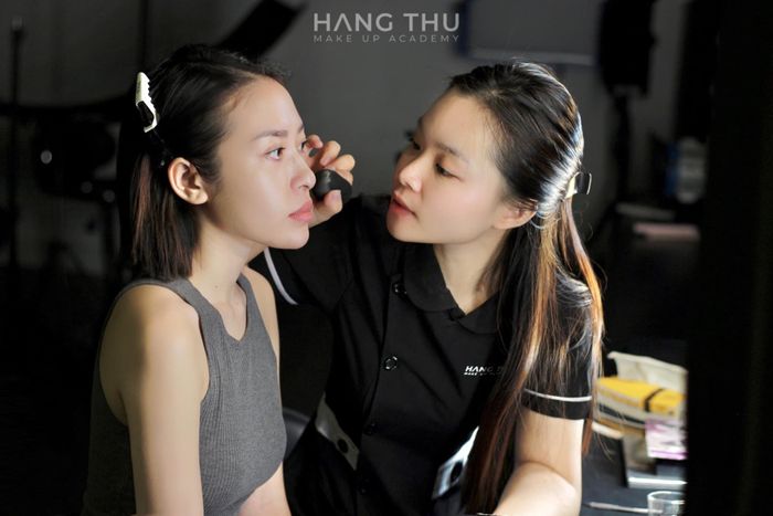 Hình ảnh 1 của Hằng Thu Makeup