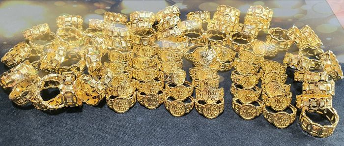 Hình ảnh Tiệm Vàng Anh Đào 2