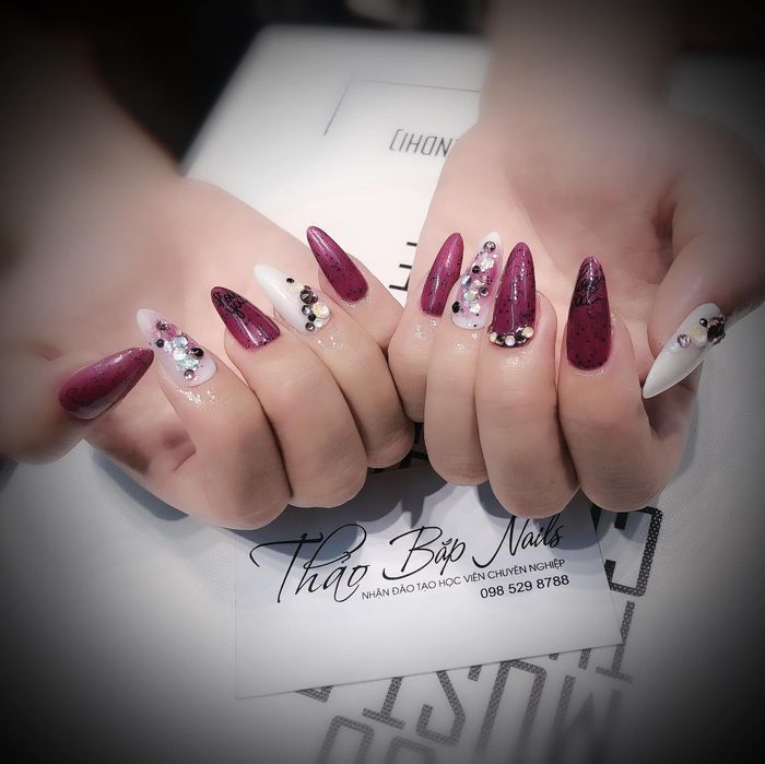 Thảo Bắp Nail - Hình 2