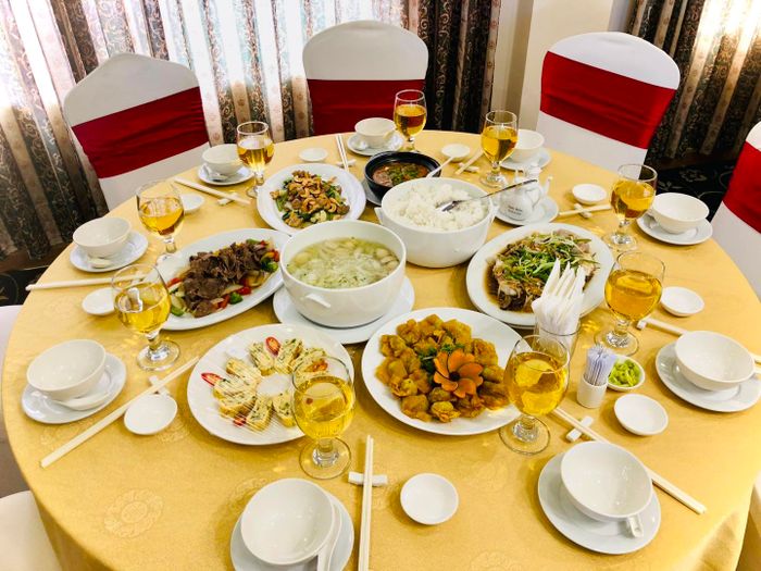 Hình ảnh món ăn tại nhà hàng - Ảnh 1