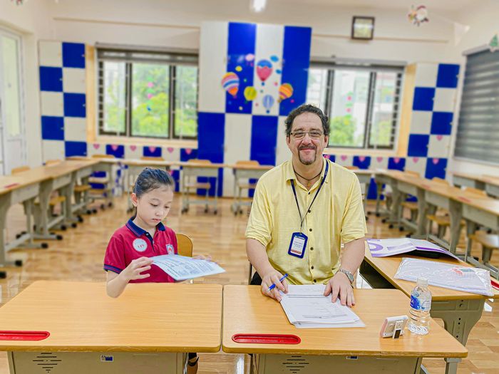 Trường Tiểu học và Trung học cơ sở Newton TH - Hình ảnh 1