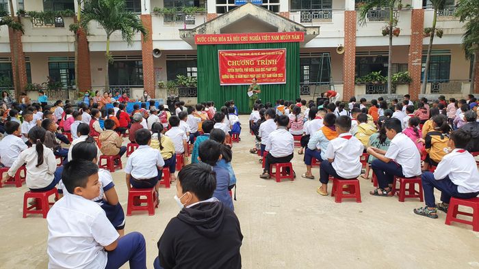 Hình ảnh Trường Tiểu học Nguyễn Đình Chiểu 2