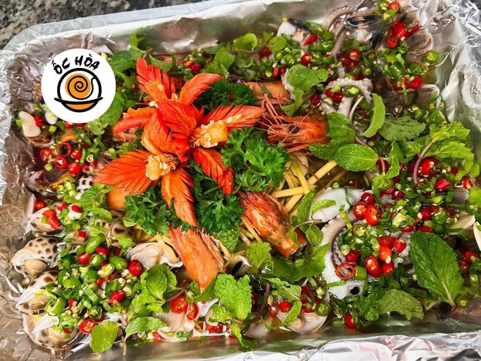 Hình ảnh món ăn tại nhà hàng - Ảnh 1