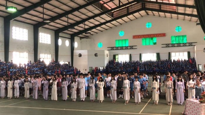 Hình ảnh Trường THPT Nguyễn Du 1