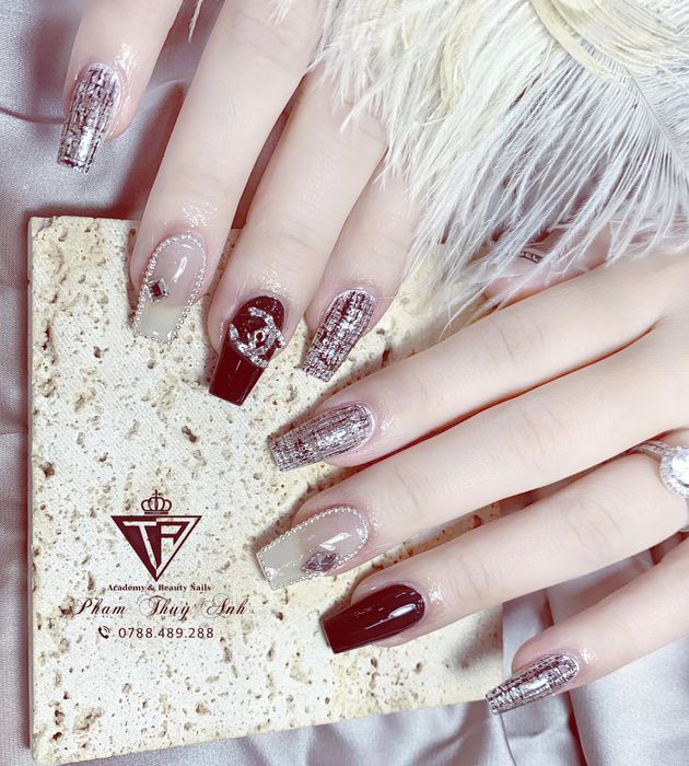 Hình ảnh Phạm Thuỳ Anh Nail 2