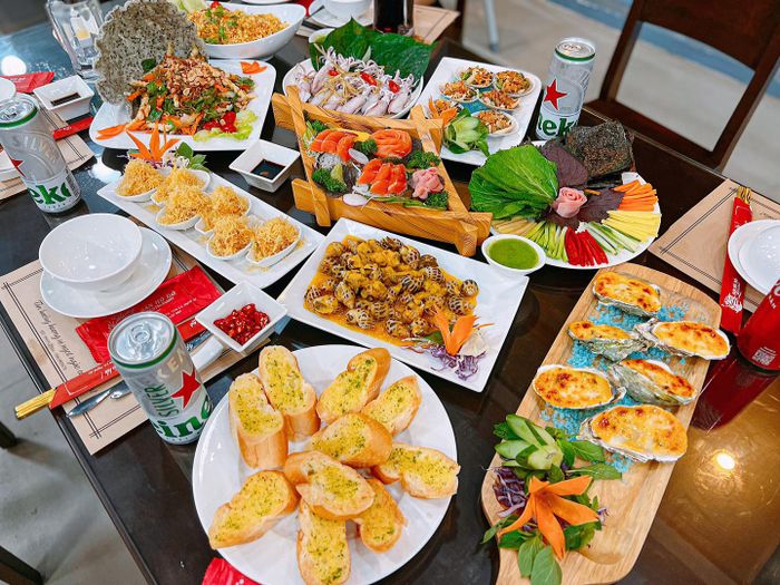 Hình ảnh 1 của Nhà hàng San Hô Đỏ