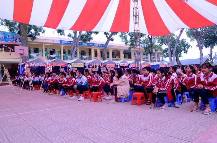Hình ảnh 1 của THCS Dương Xá