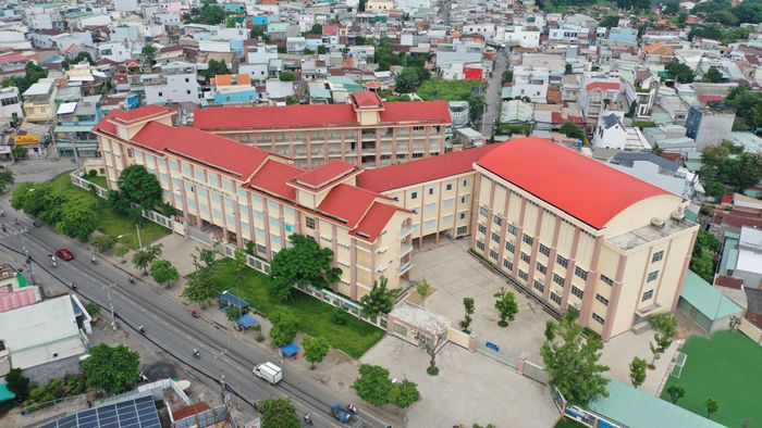 Hình ảnh Trường THCS Trung Mỹ Tây 1 - Ảnh 1