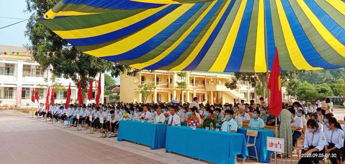 Trường THPT Quyết Thắng - Hòa Bình hình 1