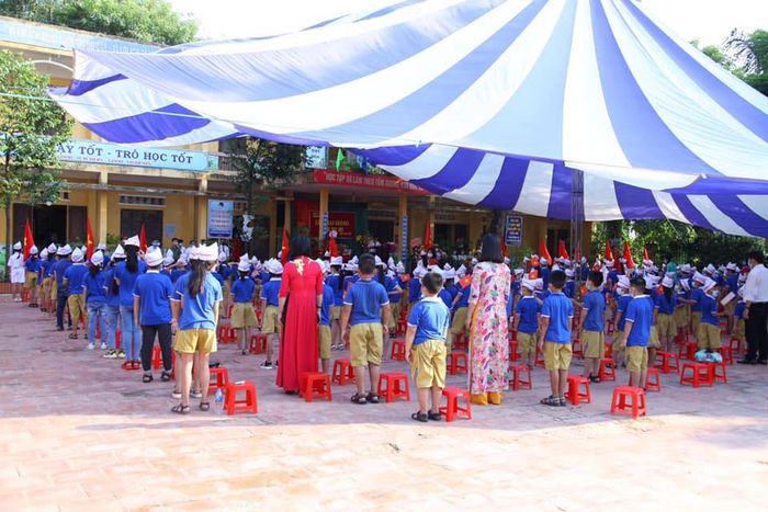 Trường Tiểu học Vũ Ninh số 1 - Ảnh 2