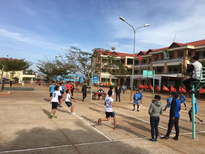 Hình ảnh 2 của Trường THCS Nguyễn Tất Thành tại Đăk Song