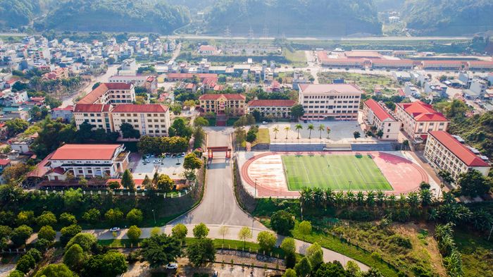 Hình ảnh Trường THPT Chuyên Lào Cai 1