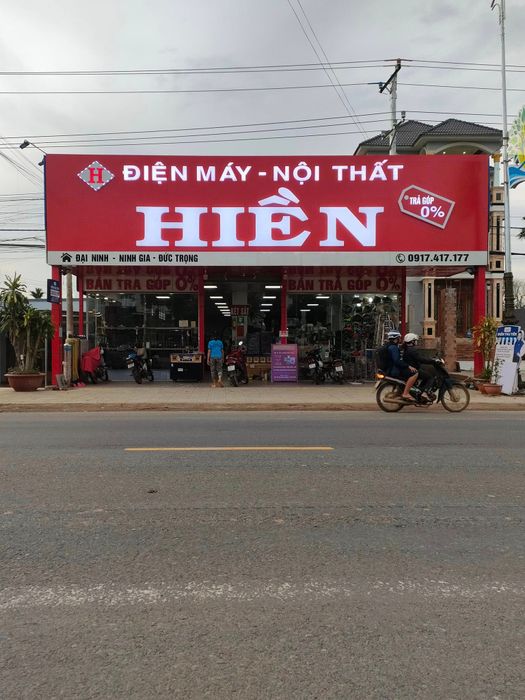 Hình ảnh 1 của Quảng Cáo Đức Trọng