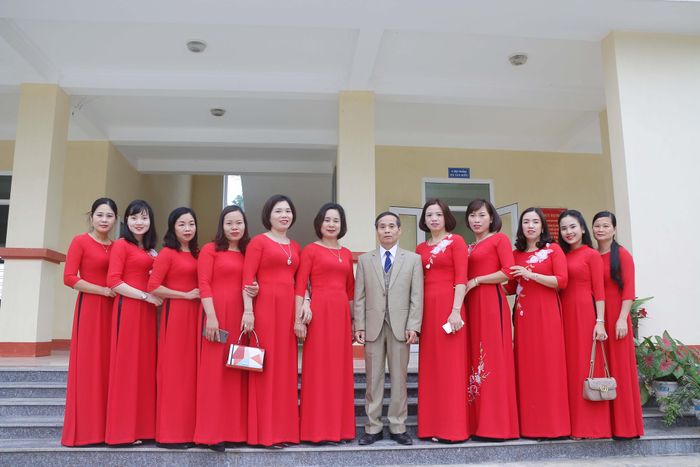 Hình ảnh Trường Tiểu học và THCS Tân Thịnh 1