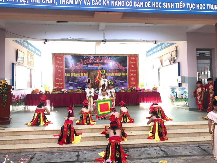 Hình ảnh 1 của Trường Tiểu học Tân Phú