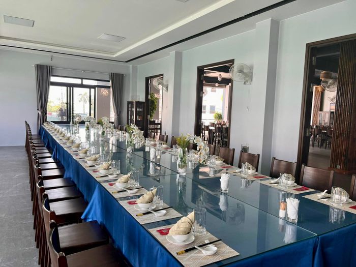 Hình ảnh 2 của Nhà hàng San Hô Đỏ