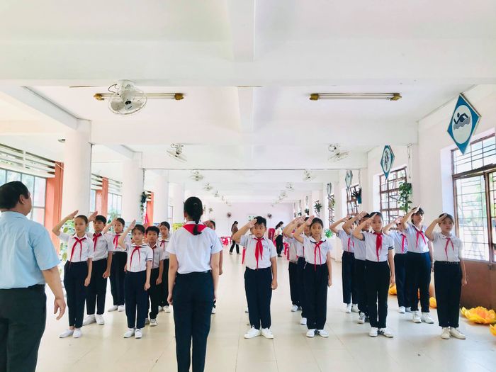 Trường Tiểu học Lê Văn Tám - Hình ảnh 2