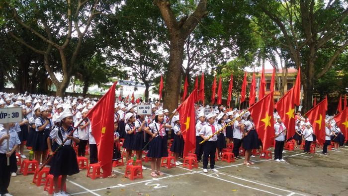 Hình ảnh 2 của Trường Tiểu học Phụng Châu