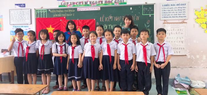 Hình ảnh Trường Tiểu học Phú Thuỷ 1 - Ảnh 2