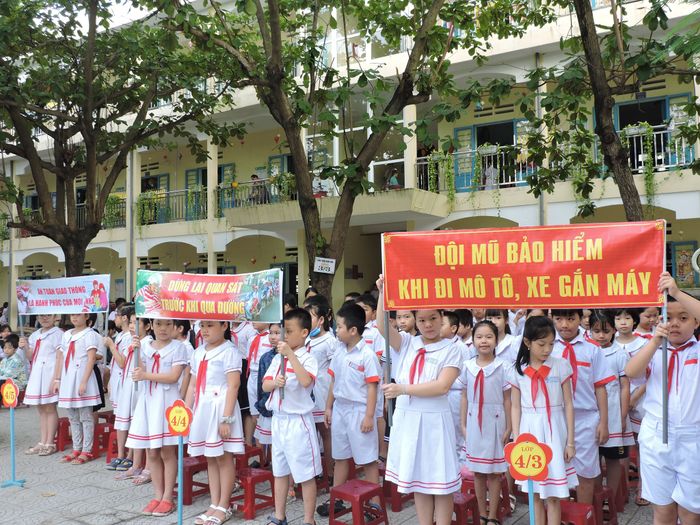 Trường Tiểu học Huỳnh Ngọc Huệ - Hình ảnh 1