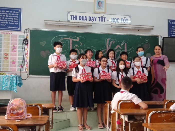 Hình ảnh 2 của Trường Tiểu học Trần Phú