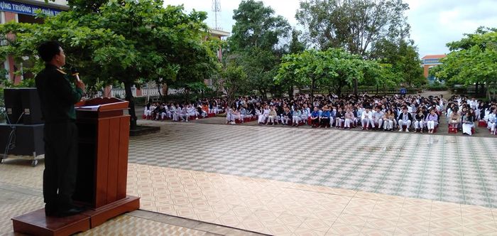 Trường THPT Lê Trung Kiên - Hình ảnh 2