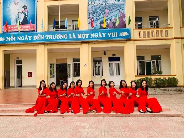 Hình ảnh 1 của Trường Tiểu học Hà Huy Tập 2