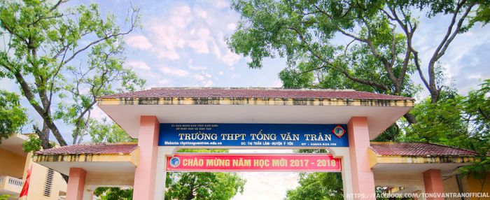 Hình ảnh trường THPT Tống Văn Trân lần 1