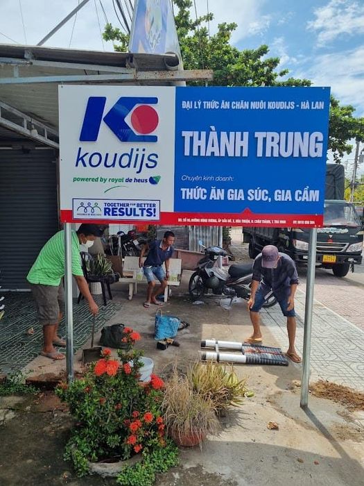 Hình ảnh Quảng Cáo Nhất Long
