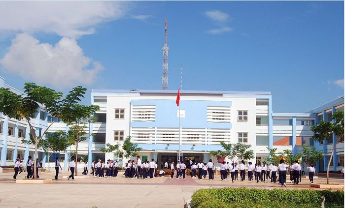Hình ảnh Trường THCS Nguyễn Du 2