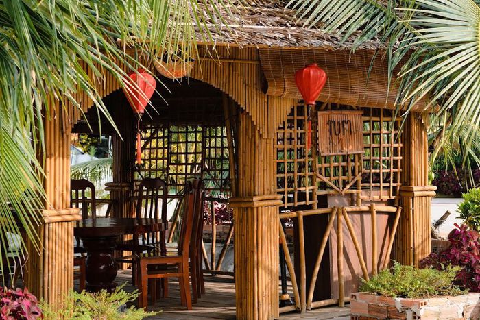 Hình ảnh nhà hàng Tre Vàng 2