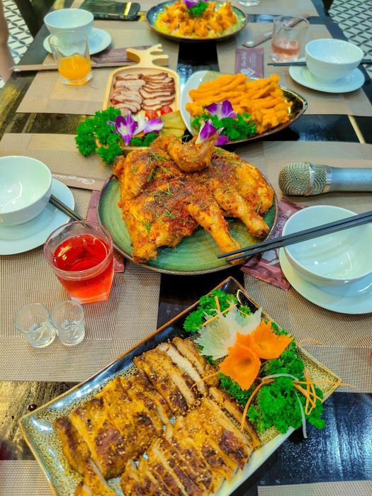 Hình ảnh Nhà Hàng Bạch Trà Viên 2