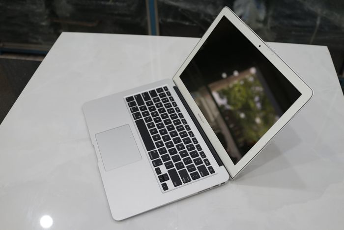 Chuột Vàng.vn - Hình ảnh 1 của laptop nhập khẩu từ Mỹ