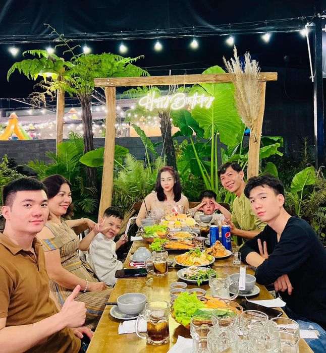 Hình ảnh Tiệm Nhà Vũ 2