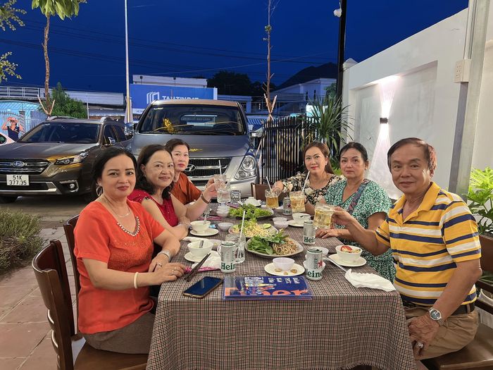 Hình ảnh Hương Quê Quán 3