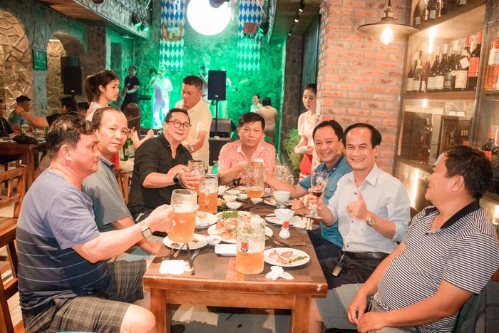 Hình ảnh Anchor Restaurant 1