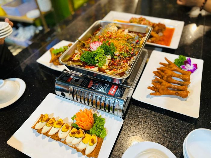 Hình ảnh Lẩu TomBay 1